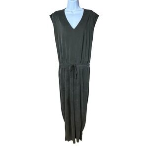Lou & Grey Sandwashed v- neck sleeveless soft Sage Green jumpsuit Size  Small